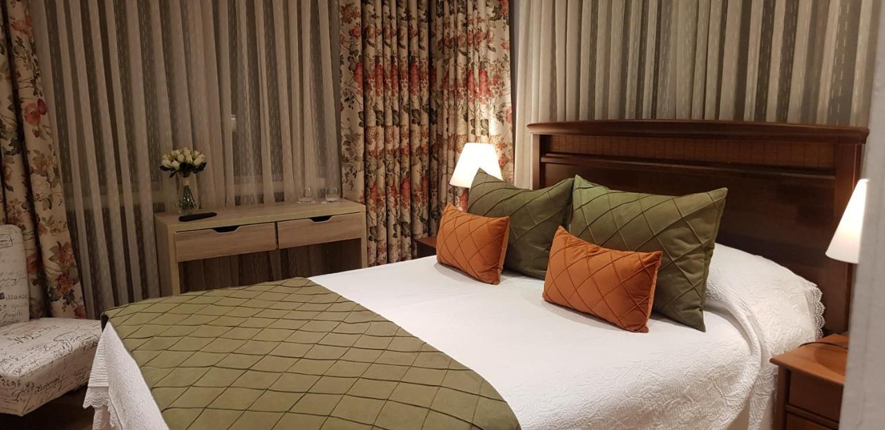 Hotel Puerta Del Lago 巴拉斯港 外观 照片