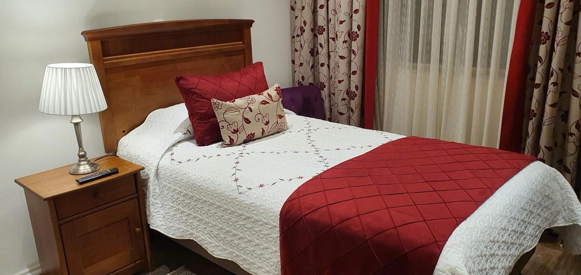 Hotel Puerta Del Lago 巴拉斯港 外观 照片